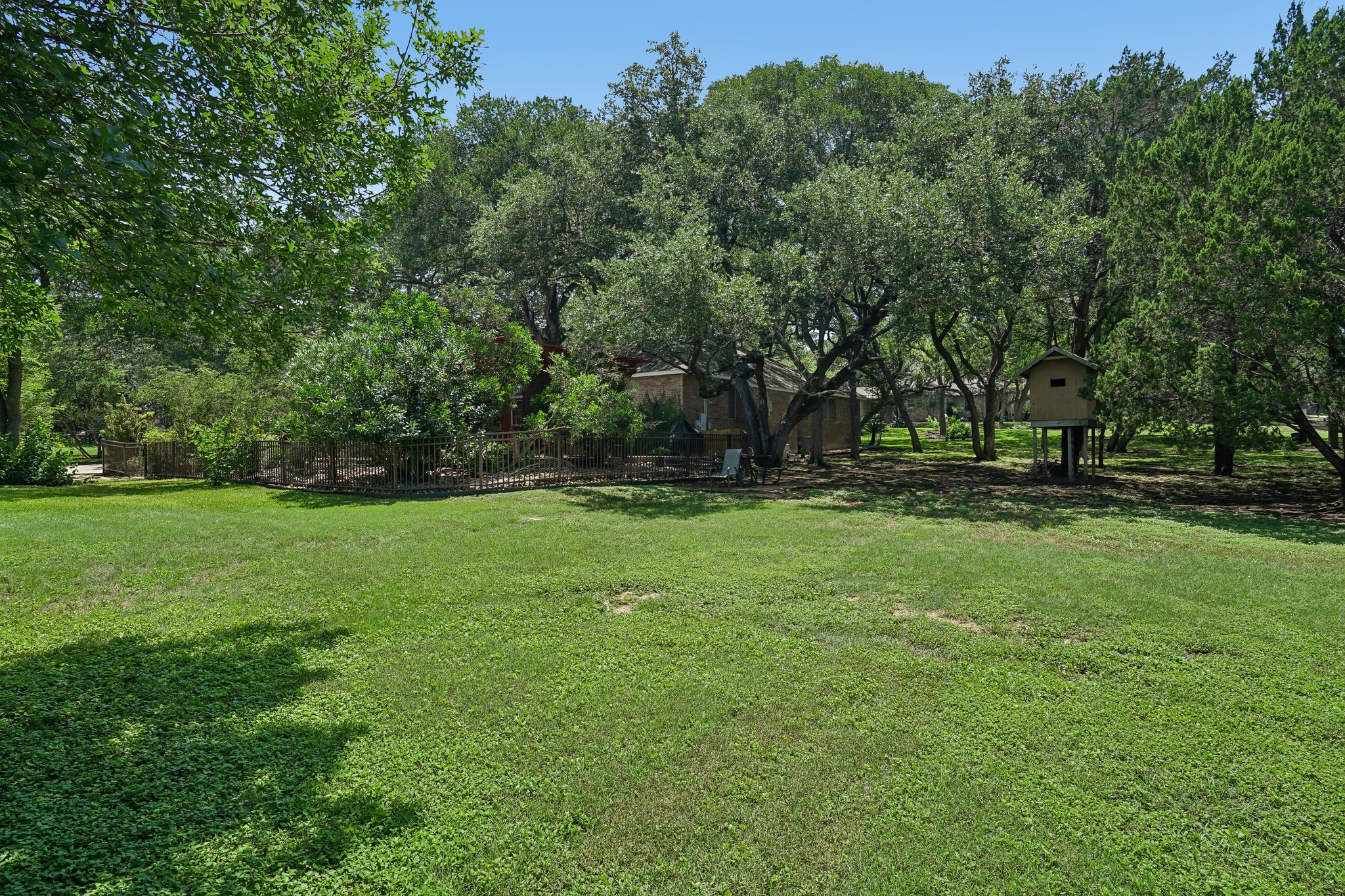 Gardenia Bend Dr-S1906-044.jpg