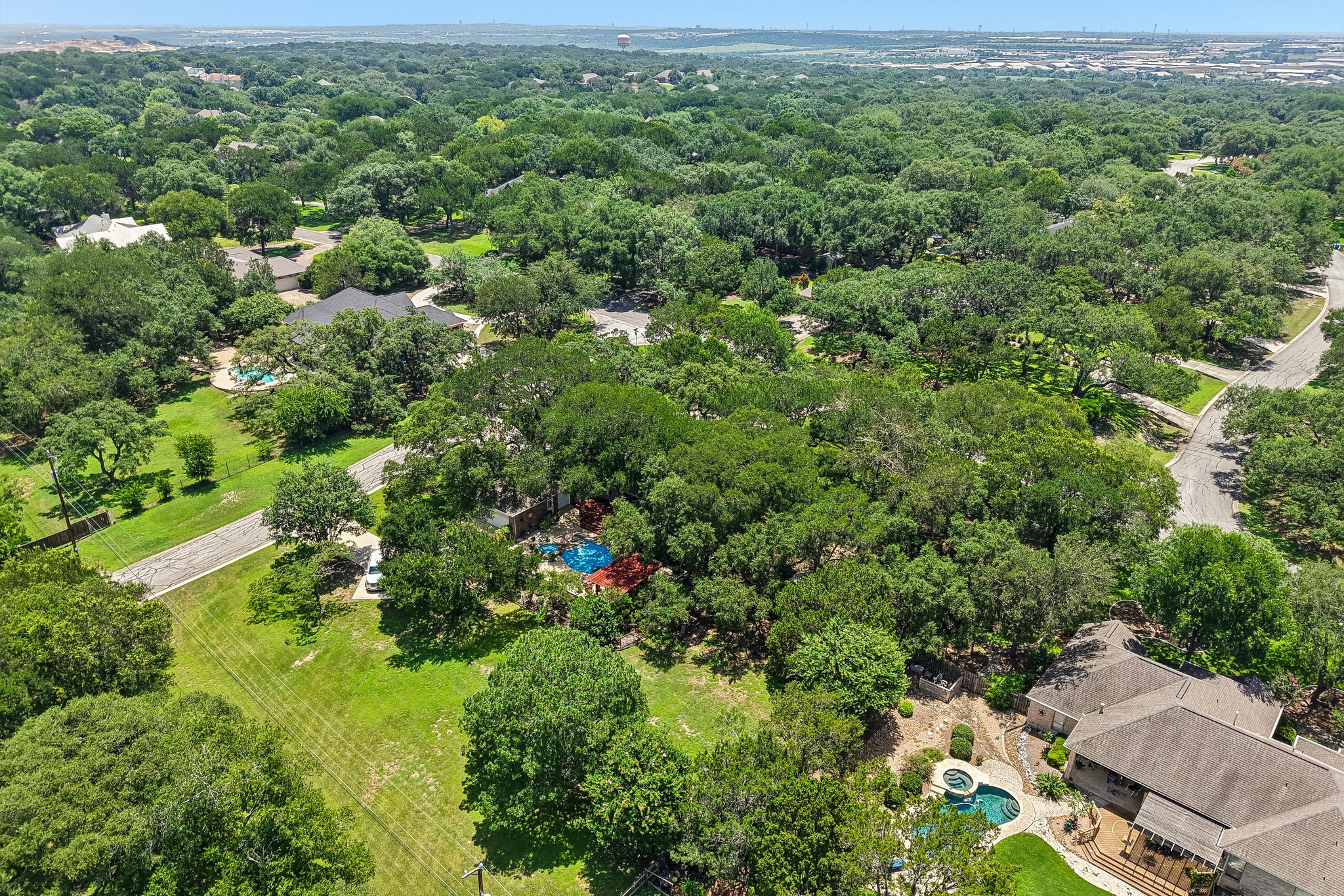 Gardenia Bend Dr-S1906-007 (2).jpg