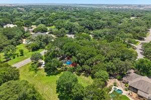 Gardenia Bend Dr-S1906-006 (2).jpg