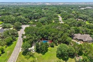 Gardenia Bend Dr-S1906-008 (2).jpg