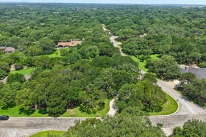 Gardenia Bend Dr-S1906-012 (2).jpg