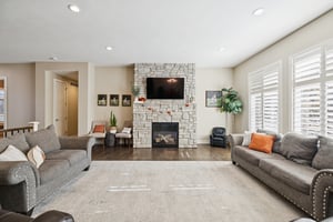 7471 - 9335 Ravenwood Ln_009.jpg