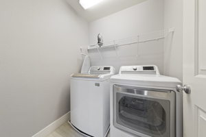 9336 Colinton Ct, Las Vegas, NV 89178, USA Photo 18