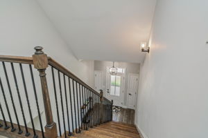  Photo 33
