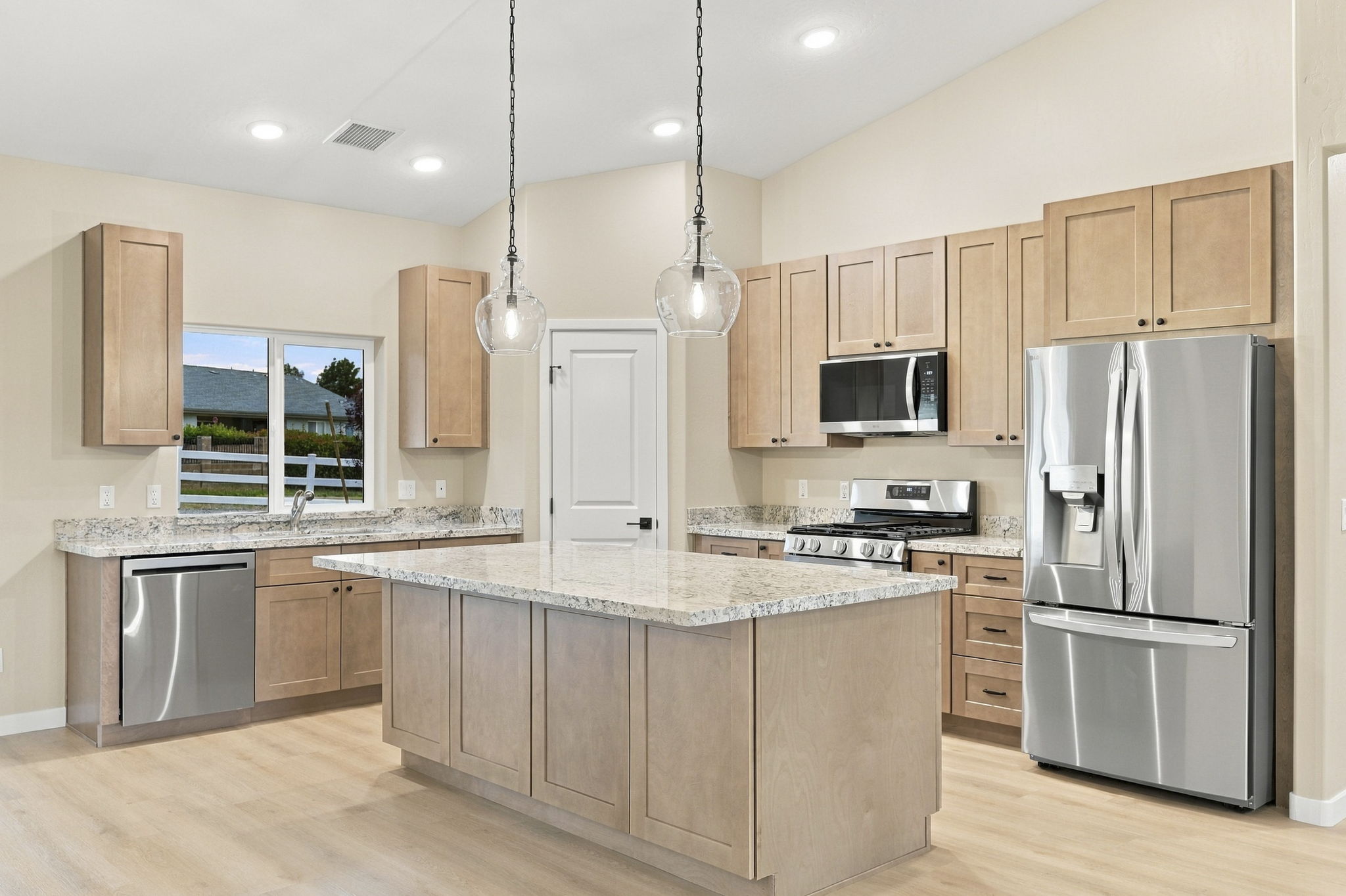 Kitchen 2