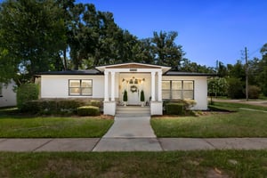 934 Boardman St, Orlando, FL 32804-44 day to dusk.jpeg