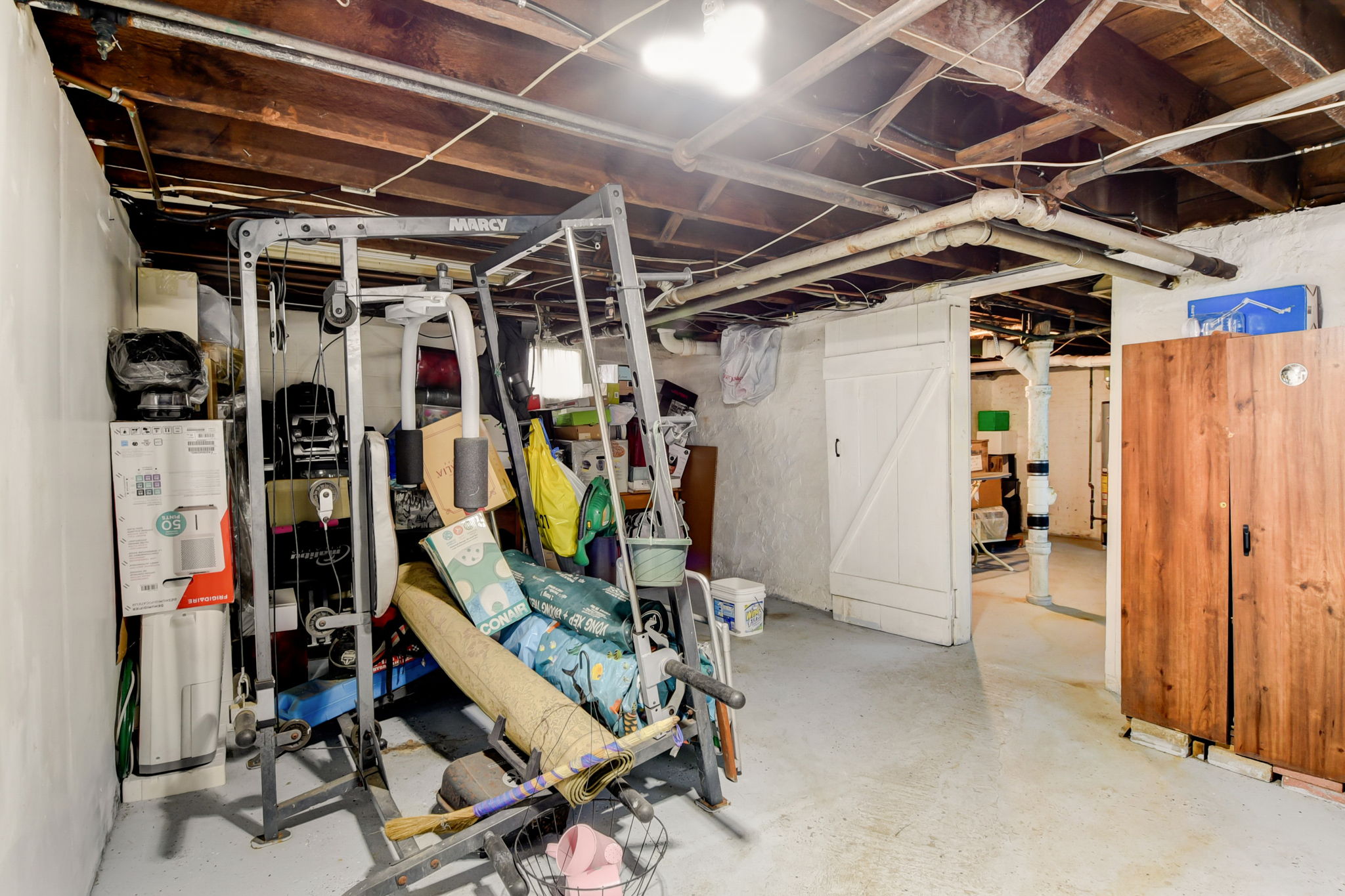 S 32nd St-030