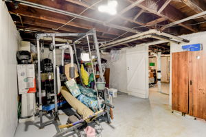 S 32nd St-030