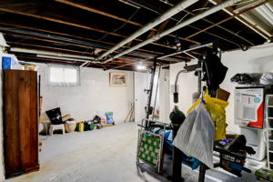 S 32nd St-033
