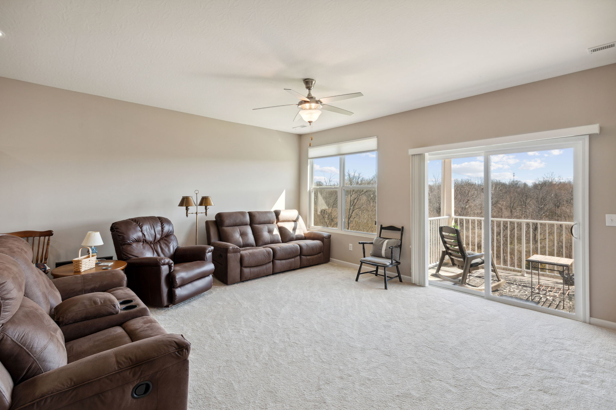 08_Interior