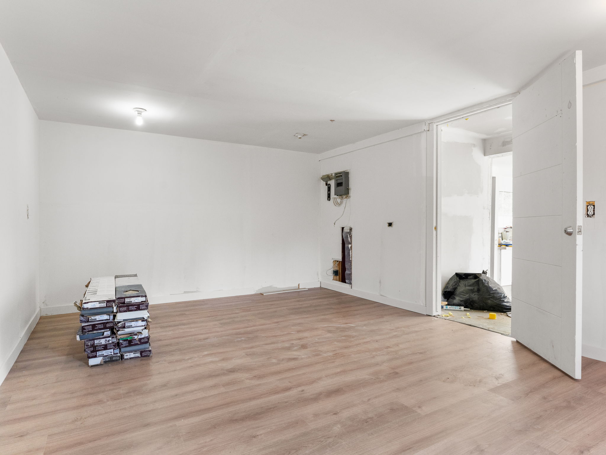  Photo 46