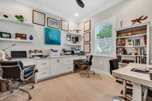 Den - Office
