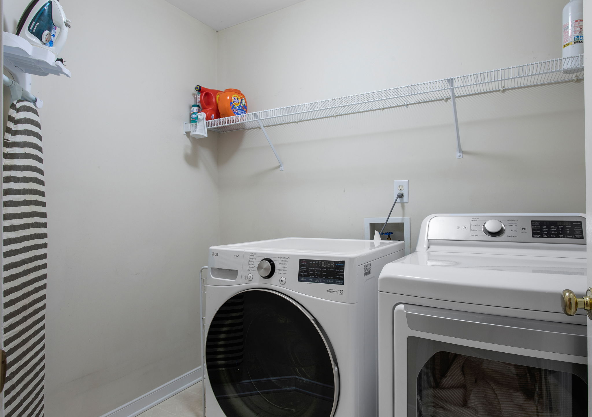 36-Laundry Room