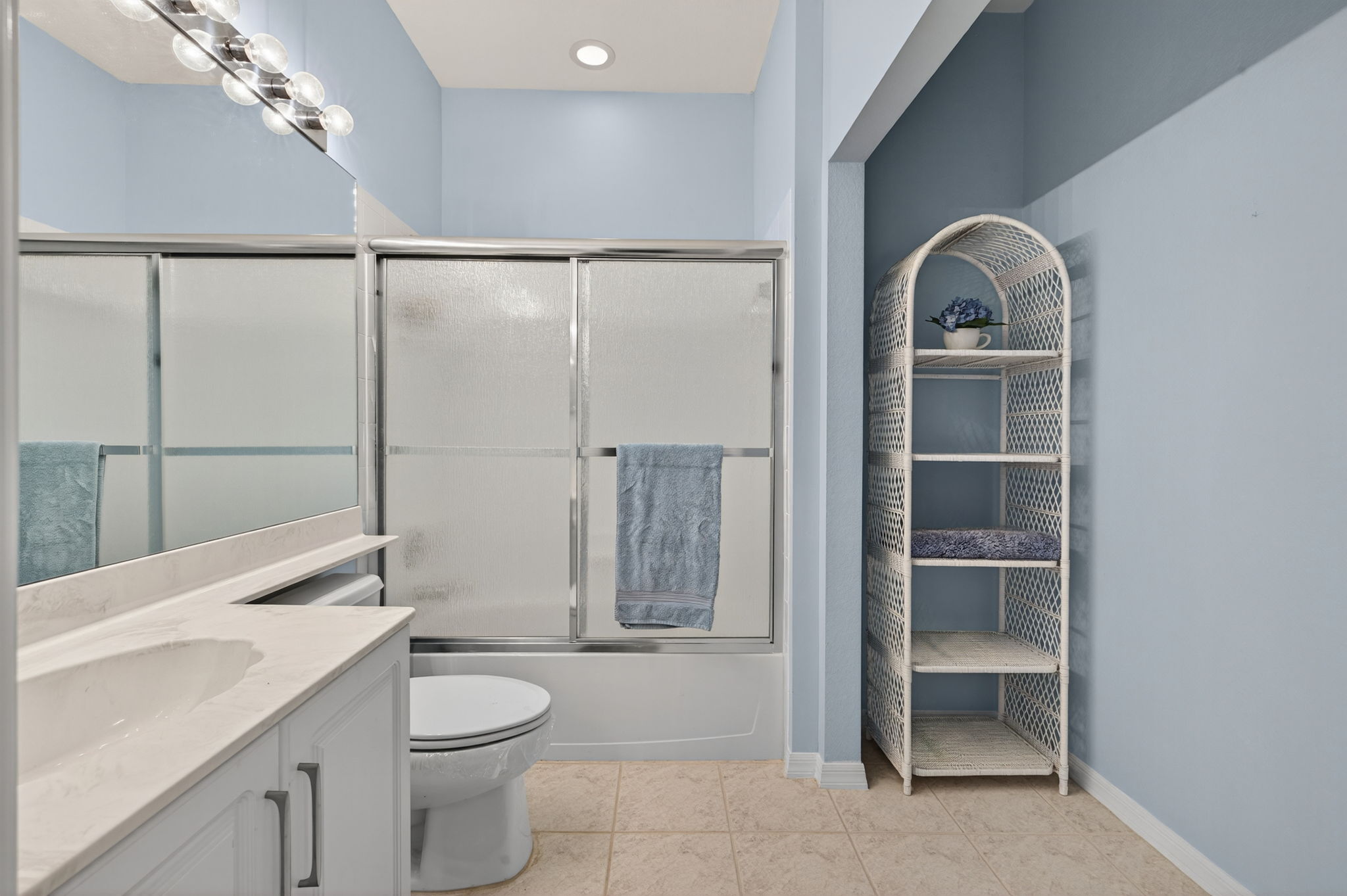 Guest Bathroom 2 of 2