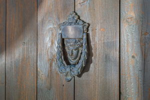 58 - Door Knocker