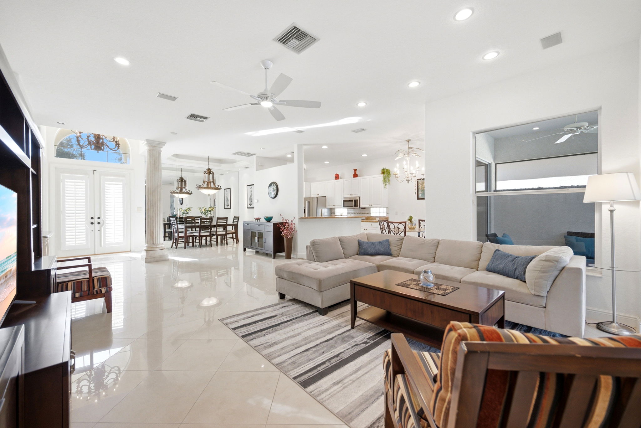 Foyer/Dining/Living Room