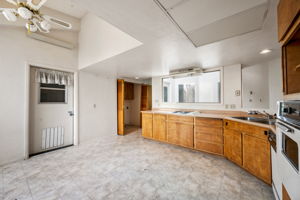 Kitchen (3)