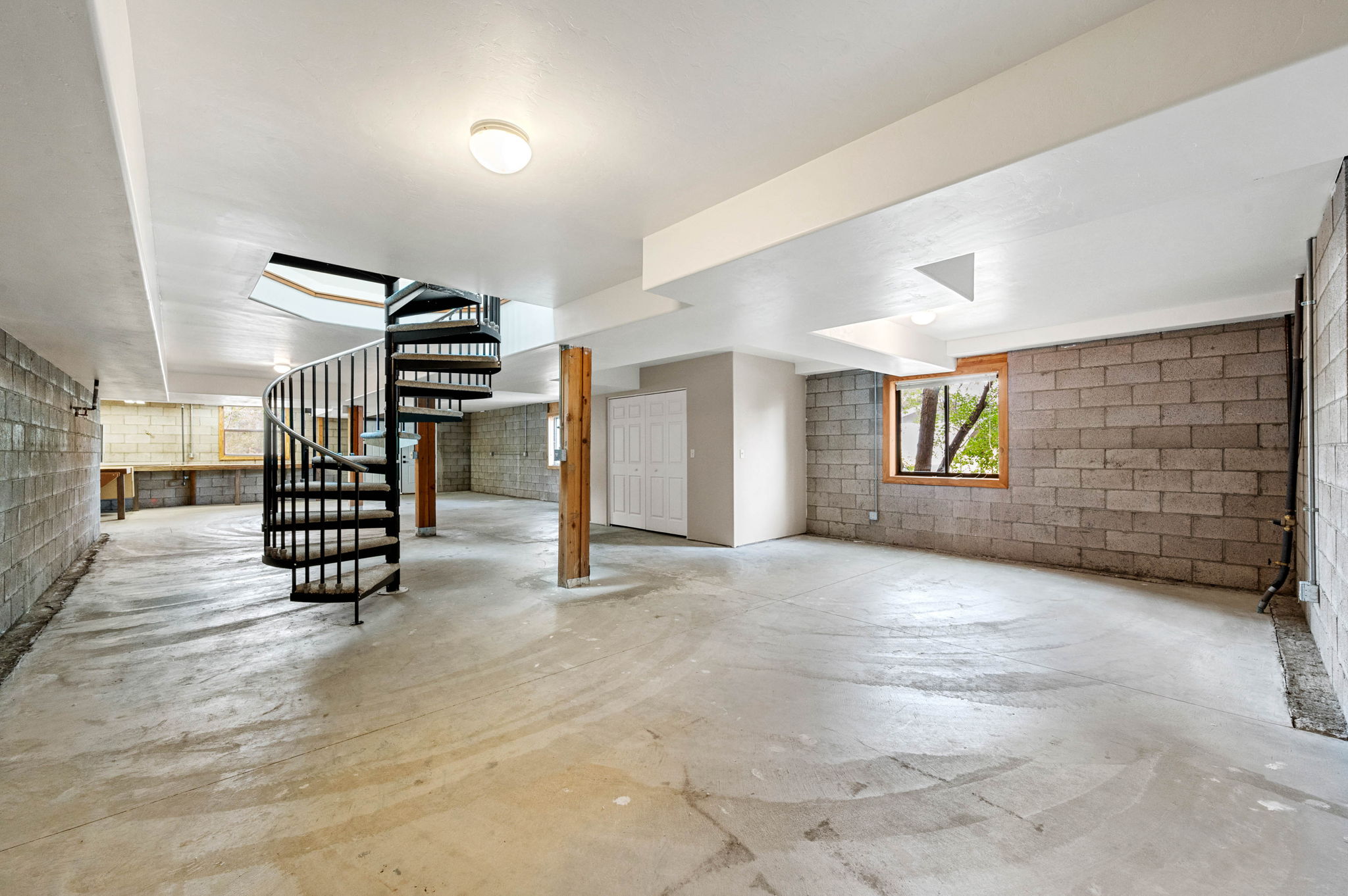 Unfinished Basement (1)