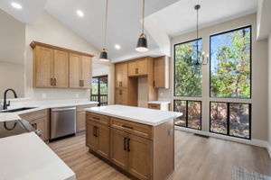 Kitchen (1)