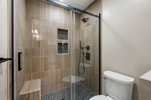 Primary Bathroom (2)