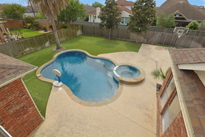  Photo 41