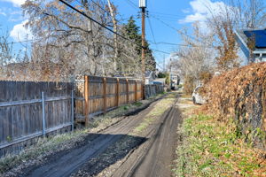  Photo 49