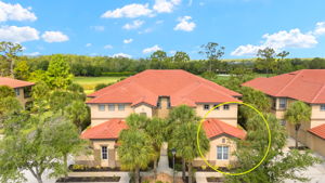 Aerial Front Exterior 1-circle
