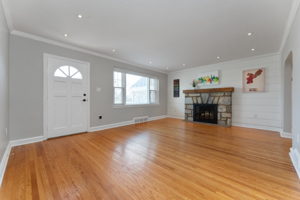 936 Delaware Ave, Lansdale, PA 19446, USA Photo 3