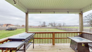  Photo 40
