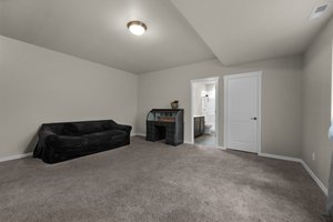  Photo 32