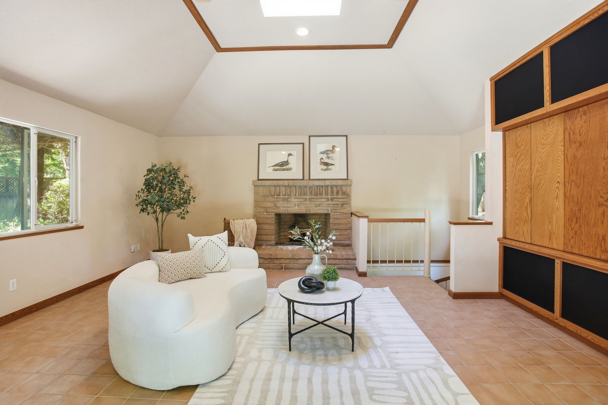 017_F8_9368 Oakwilde Ave