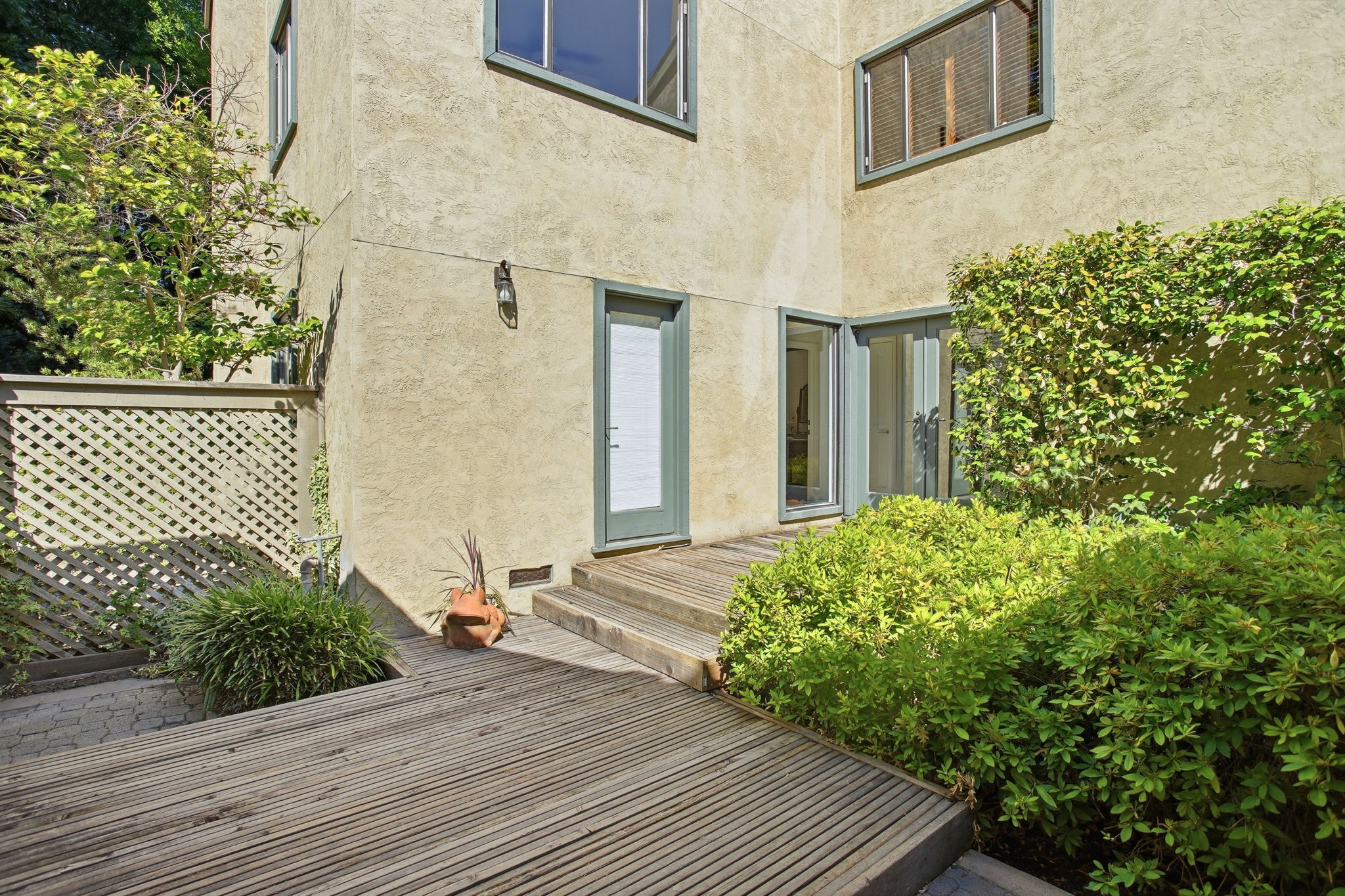 070_F8_9368 Oakwilde Ave