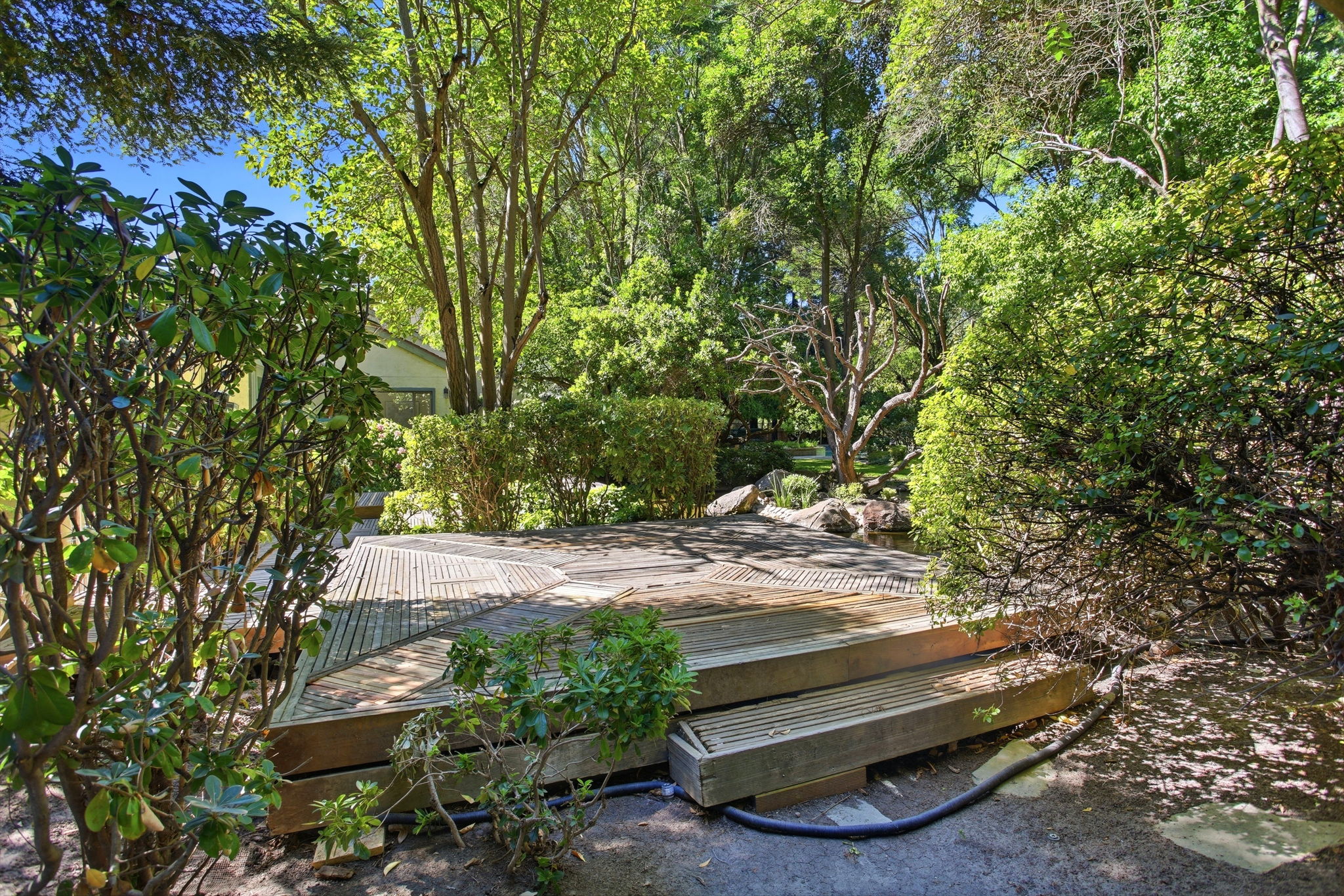 071_F8_9368 Oakwilde Ave