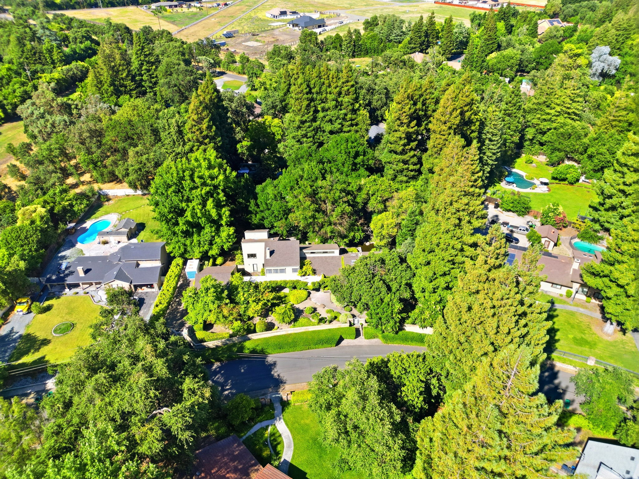 002_F8_AERIAL_9368 Oakwilde Ave