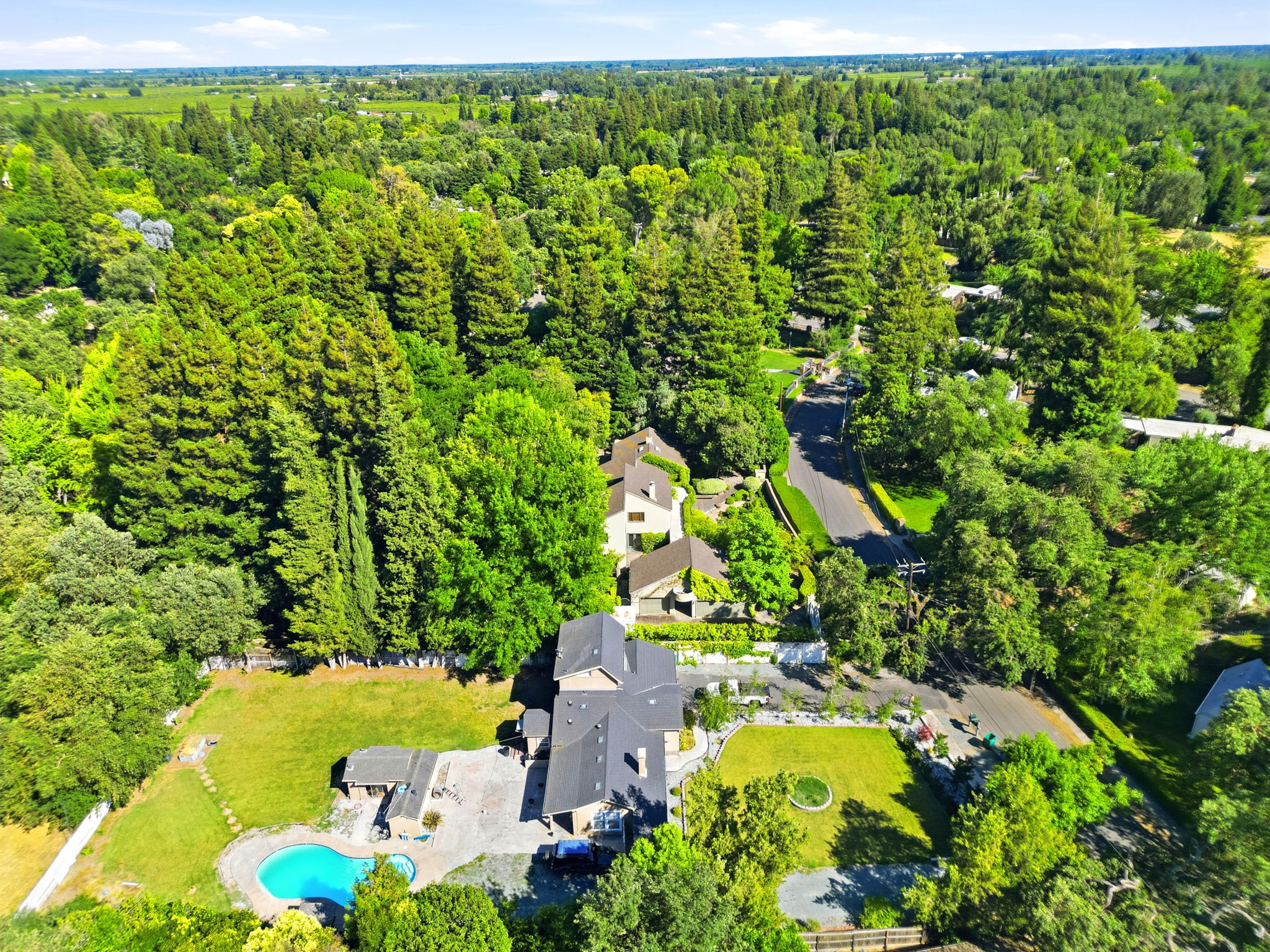 008_F8_AERIAL_9368 Oakwilde Ave