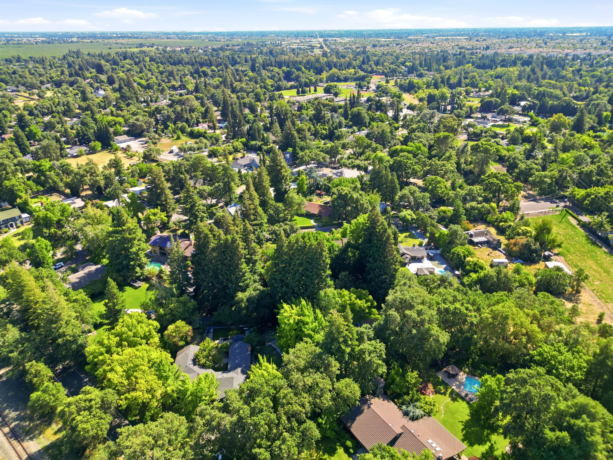 016_F8_AERIAL_9368 Oakwilde Ave