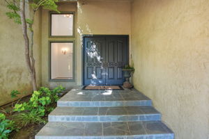 007_F8_9368 Oakwilde Ave