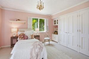 035_F8_9368 Oakwilde Ave