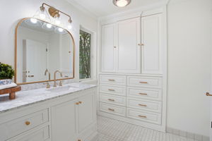 058_F8_9368 Oakwilde Ave