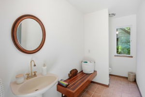 061_F8_9368 Oakwilde Ave