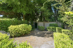 082_F8_9368 Oakwilde Ave