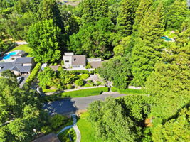 001_F8_AERIAL_9368 Oakwilde Ave