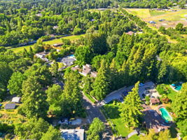 023_F8_AERIAL_9368 Oakwilde Ave