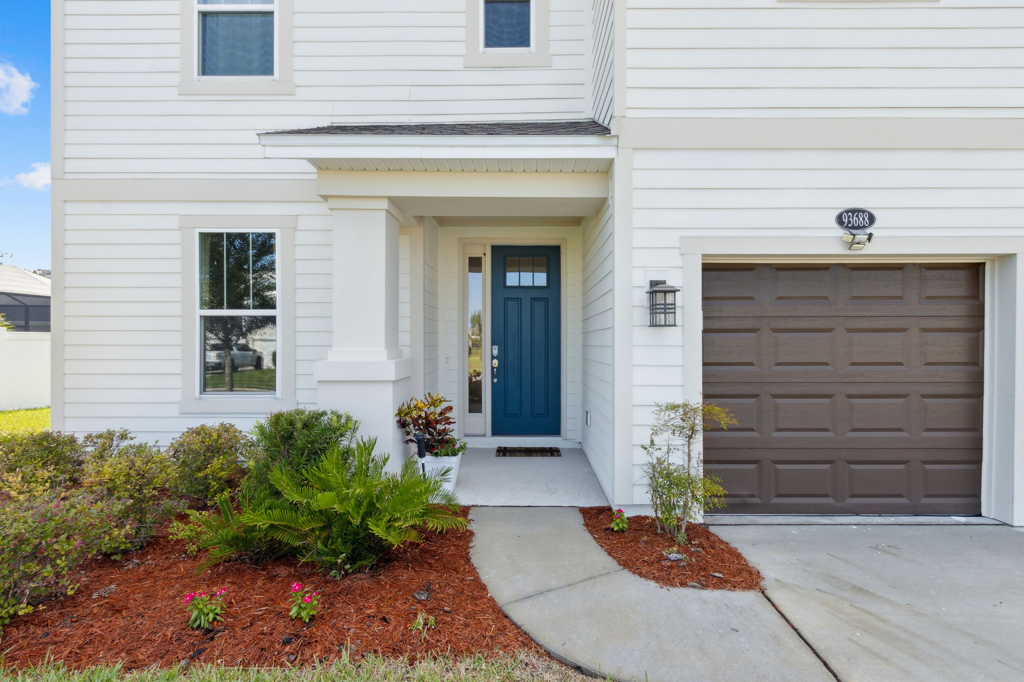 Front Entry Detail