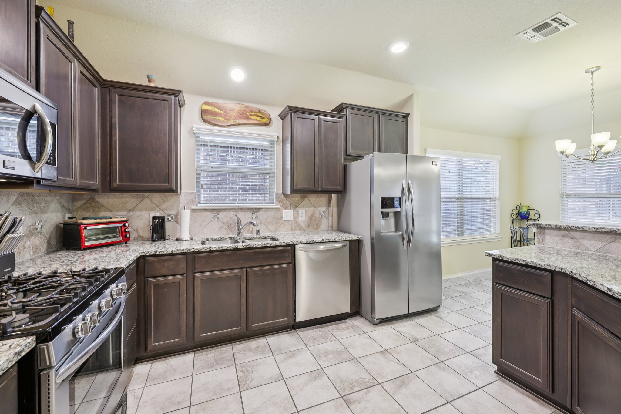 Lake Cypress Ln-S0407-015.jpg