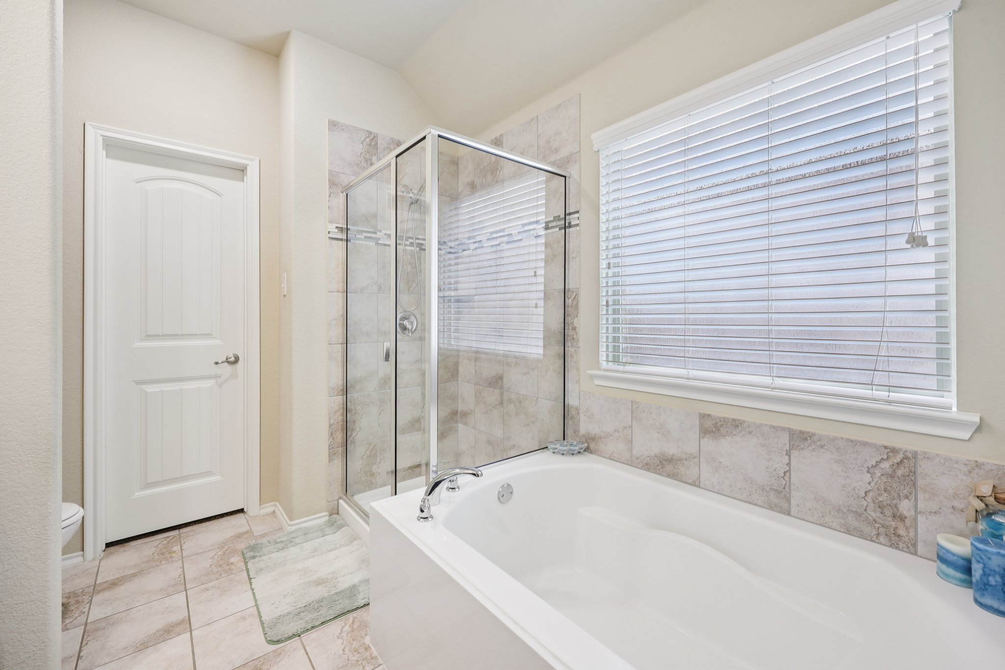 Lake Cypress Ln-S0407-029.jpg
