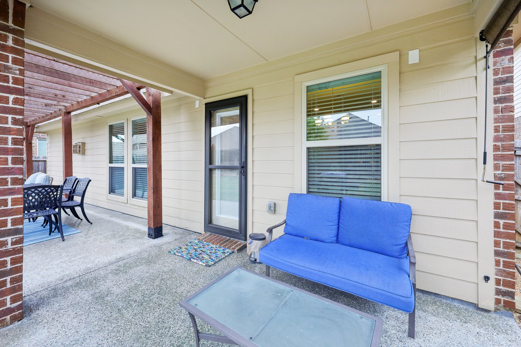 Lake Cypress Ln-S0407-032.jpg