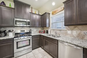 Lake Cypress Ln-S0407-014.jpg