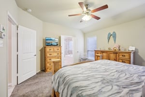 Lake Cypress Ln-S0407-027.jpg