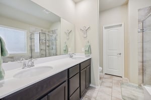 Lake Cypress Ln-S0407-028.jpg